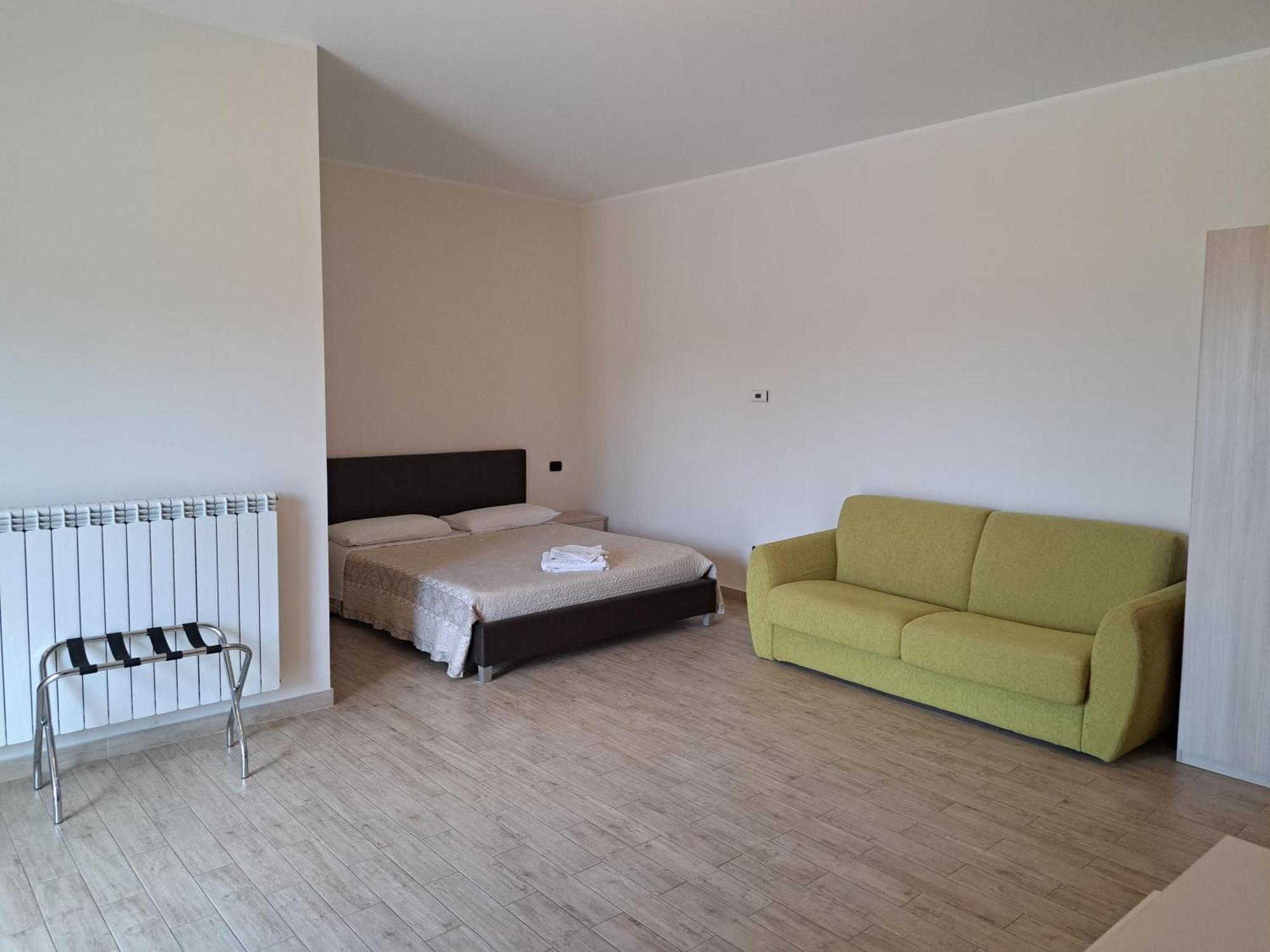 B&B Villa Mery Mileto Exterior photo